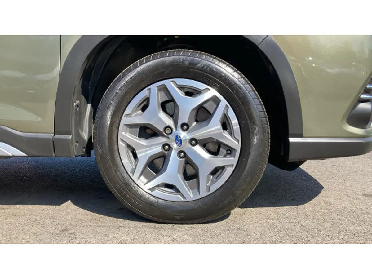 2022-subaru-forester-20-xe-4x4-lineartronic-big-6