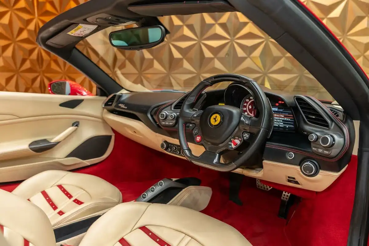 2017-ferrari-488-39-488-spider-big-12