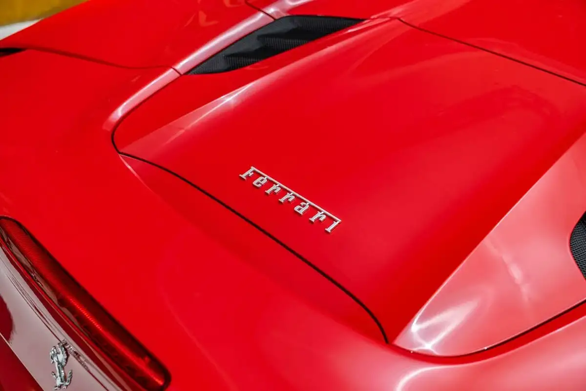 2017-ferrari-488-39-488-spider-big-36