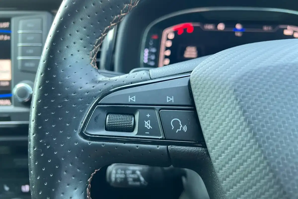 2019-seat-cupra-ateca-20-tsi-comfort-sound-packdesign-pack-big-15
