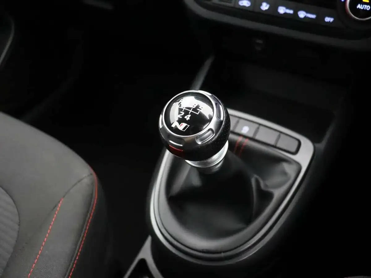 2022-hyundai-i10-10-t-gdi-n-line-big-34