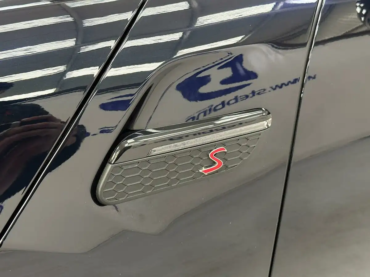 2022-mini-cooper-20-cooper-s-sport-premium-hatchback-3d-auto-big-28