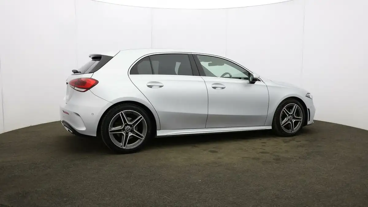 2020-mercedes-benz-a-class-13-a200-amg-line-premium-hatchback-5d-7g-dct-big-47