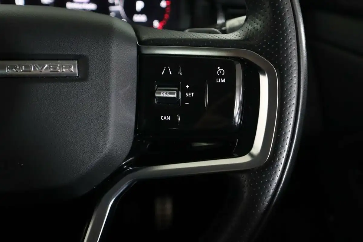 2021-land-rover-range-rover-evoque-20-d200-r-dynamic-se-big-14