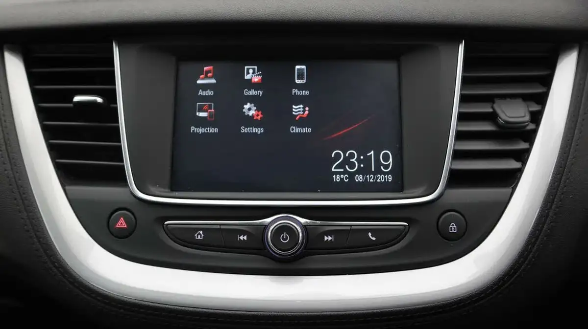 2020-vauxhall-grandland-x-12-se-big-14