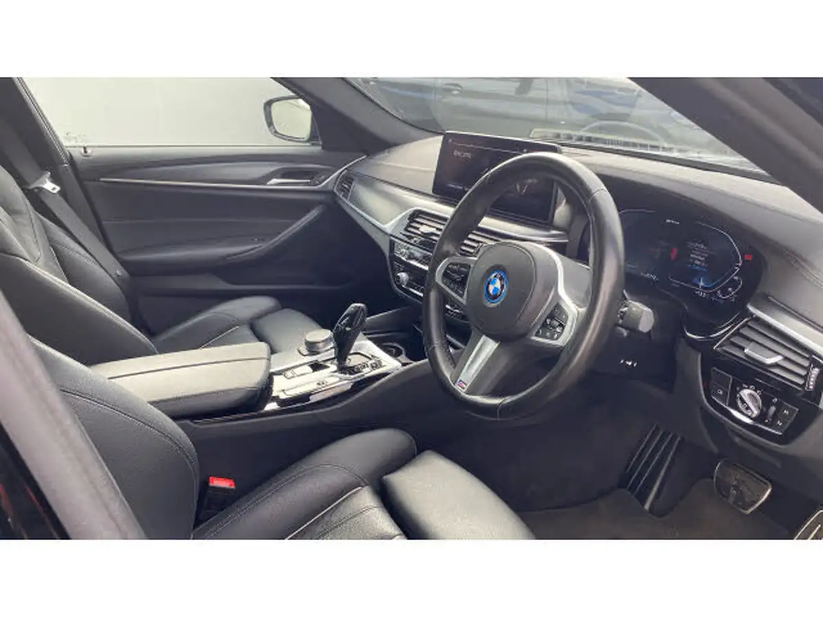 2022-bmw-5-series-20-530e-m-sport-saloon-4d-big-5