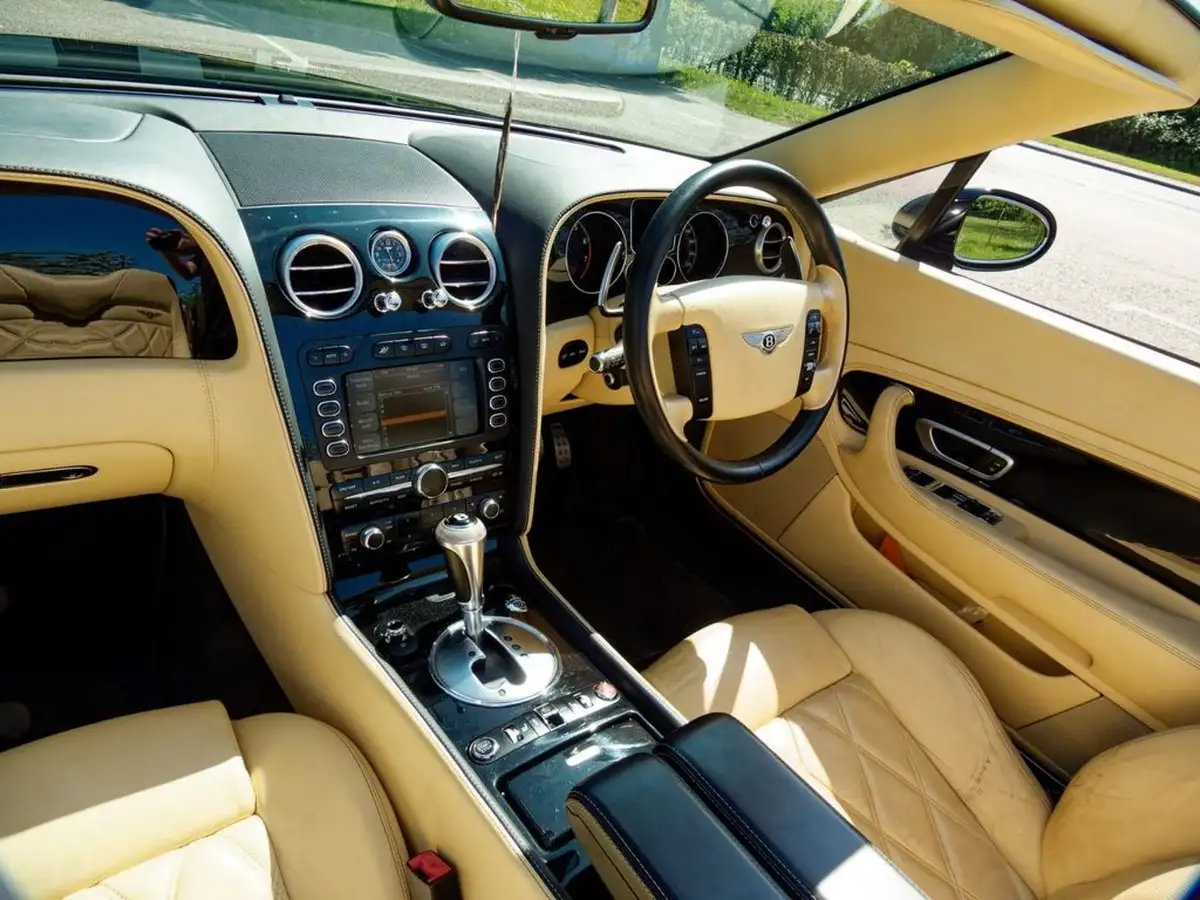 2009-bentley-continental-60-w12-gtc-big-31