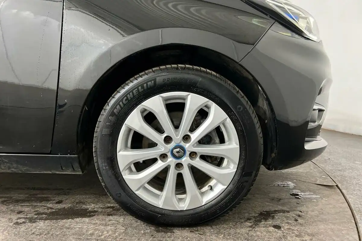 2021-renault-zoe-e-i-iconic-110ps-r110ze50-big-10