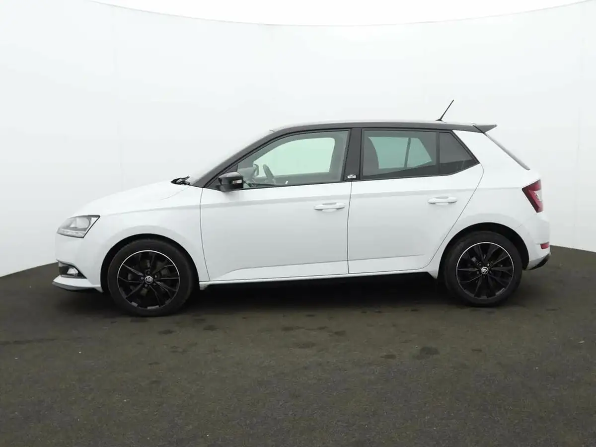 2021-skoda-fabia-10-tsi-monte-carlo-95ps-hatchback-dsg-big-3