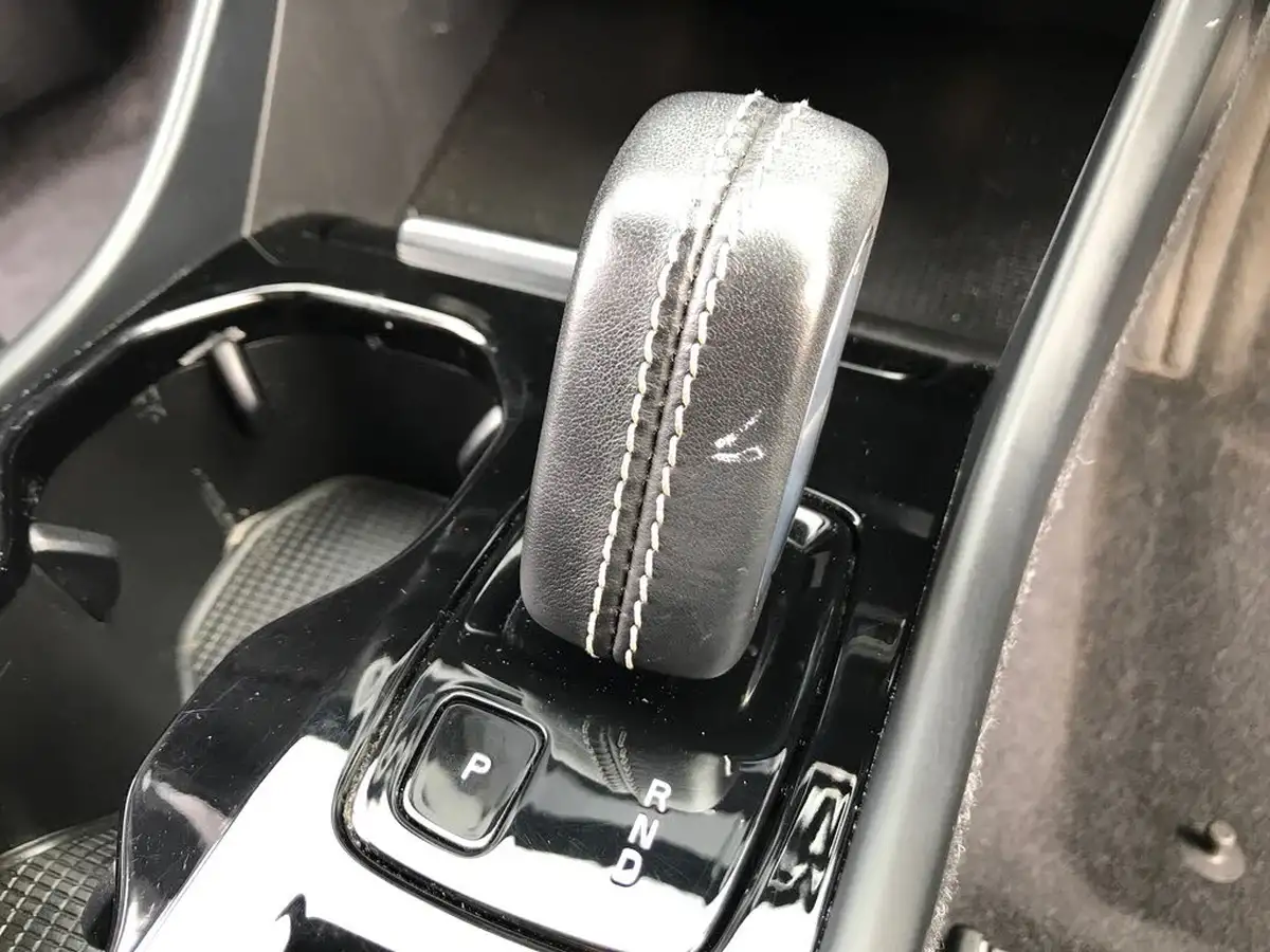 2021-volvo-xc40-15-t3-r-design-pro-161bhp-auto-big-16