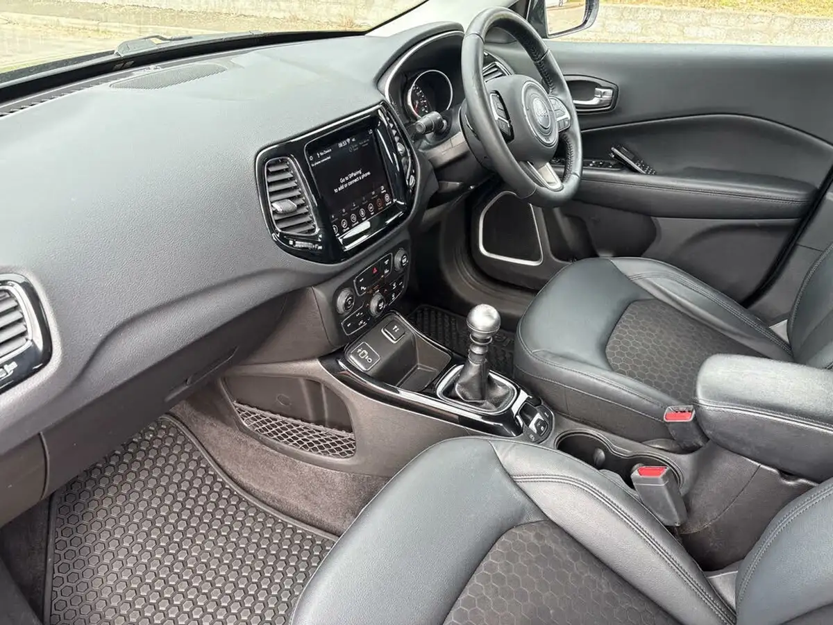 2021-jeep-compass-14-multiair-ii-night-eagle-big-18