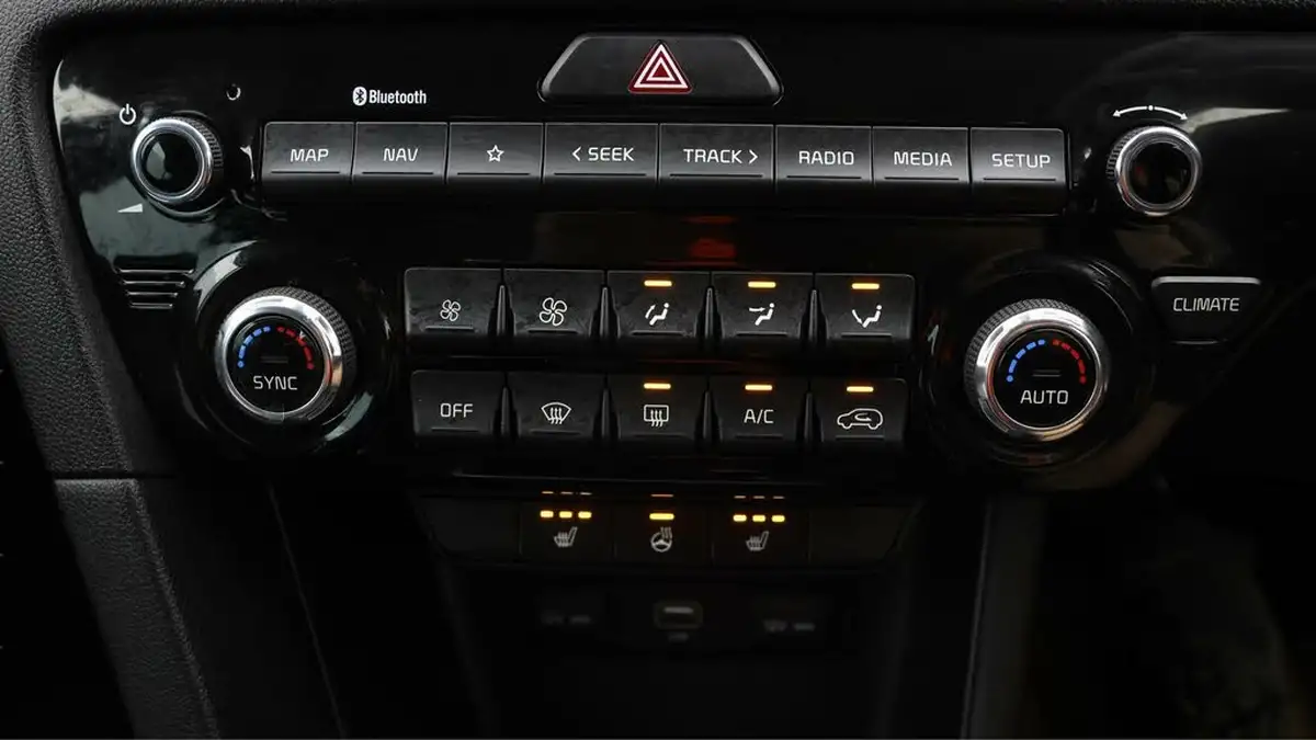 2021-kia-sportage-16crdi-3-48v-big-11