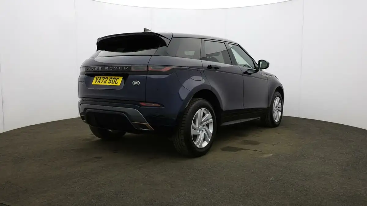 2022-land-rover-range-rover-evoque-15-p300e-r-dynamic-s-big-50