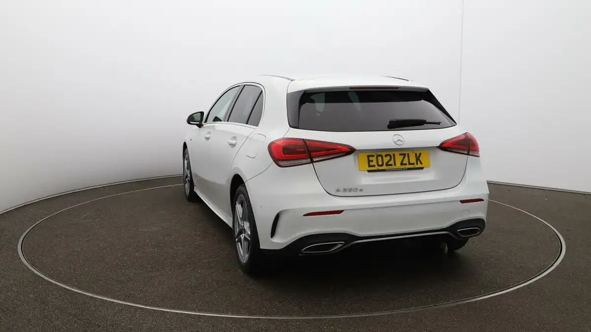 2021-mercedes-benz-a-class-13-a250e-amg-line-executive-hatchback-5d-big-53