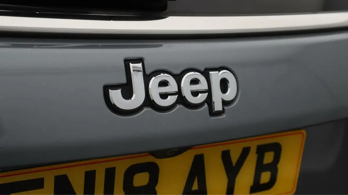 2018-jeep-compass-14-multiair-ii-limited-138bhp-big-21