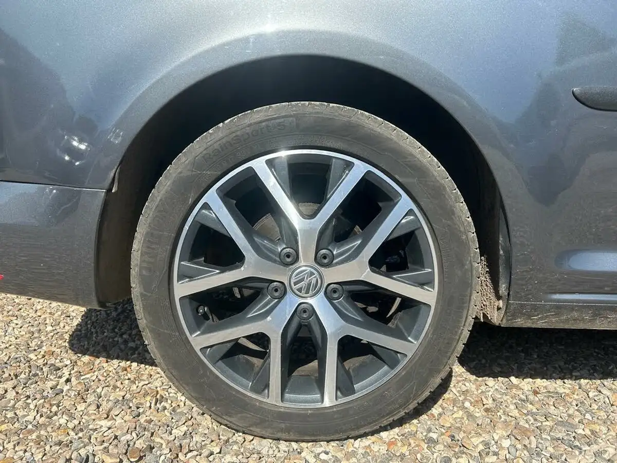 2018-volkswagen-caddy-20tdi-c20-highline-bmt-150pseu6-dsg-big-10