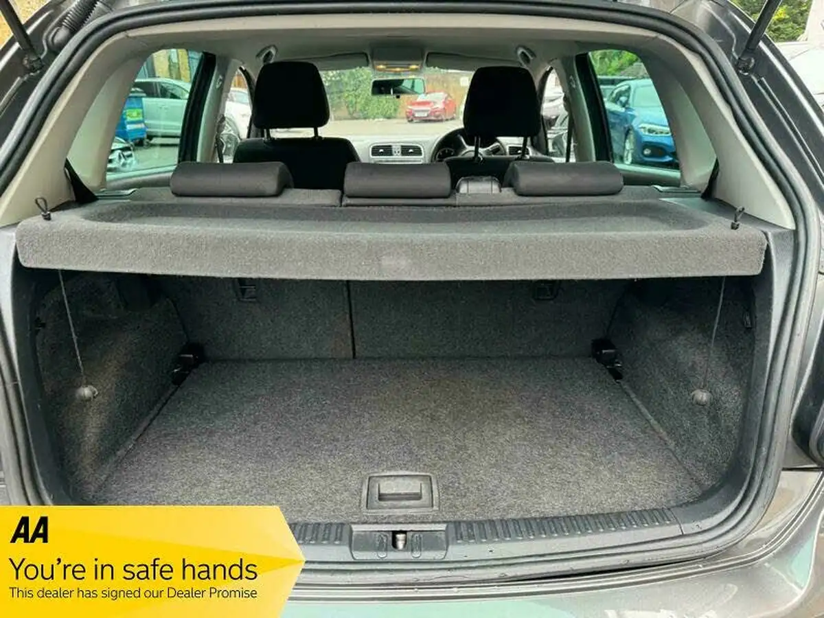 2012-volkswagen-polo-12td-match-5d-big-26