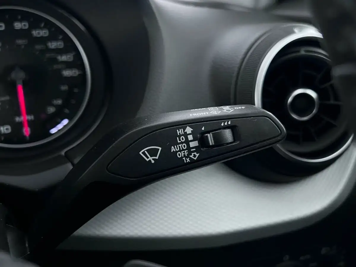 2020-audi-q2-16-30-tdi-technik-s-tronic-big-22