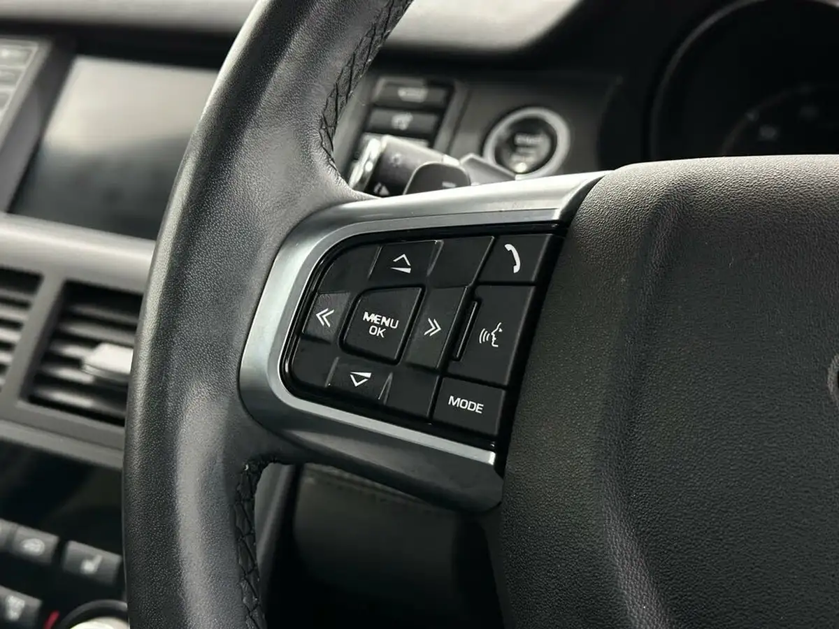 2019-land-rover-discovery-sport-20td4-landmark-big-12