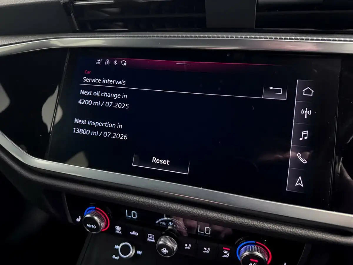 2022-audi-q3-20-40-tfsi-s-line-station-wagon-big-47