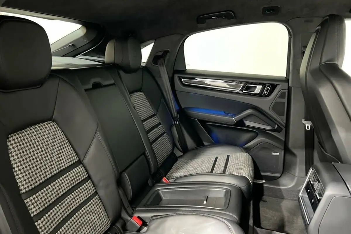 2020-porsche-cayenne-30-v6-e-hybrid-462ps-coupe-big-18