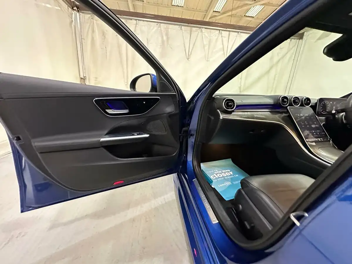 2022-mercedes-benz-c-class-20d-c300d-amg-line-265ps-estate-5d-1993cc-big-31
