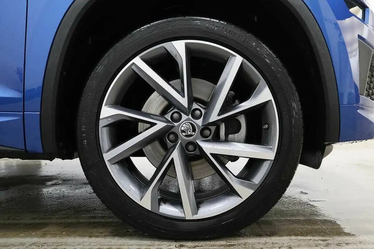 2024-skoda-kodiaq-20tdi-sportline-200ps-scr-big-4