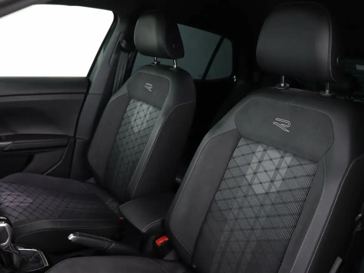 2024-volkswagen-t-cross-10-tsi-r-line-115ps-dsg-big-42