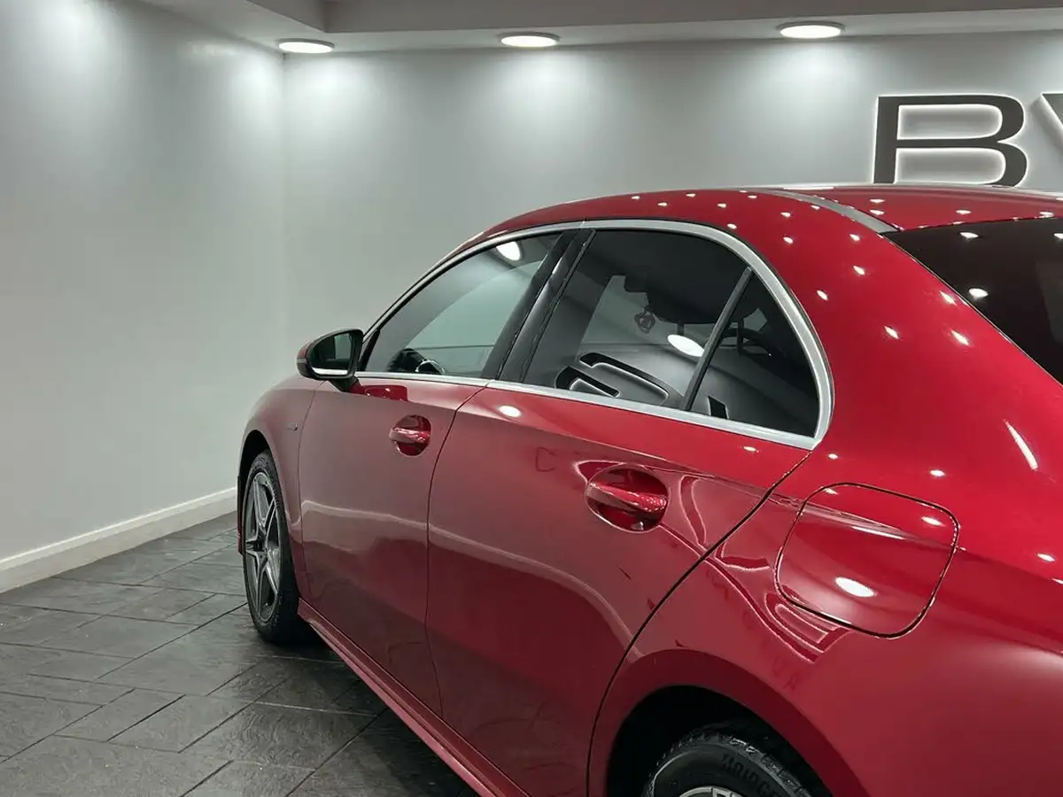 2020-mercedes-benz-a-class-13-a250e-amg-line-saloon-4d-big-18