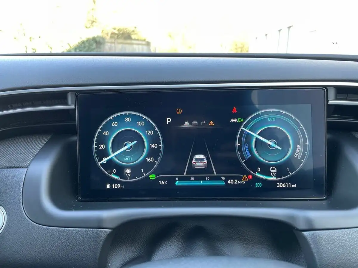 2023-hyundai-tucson-16-t-gdi-ultimate-230ps-hybrid-auto-big-13