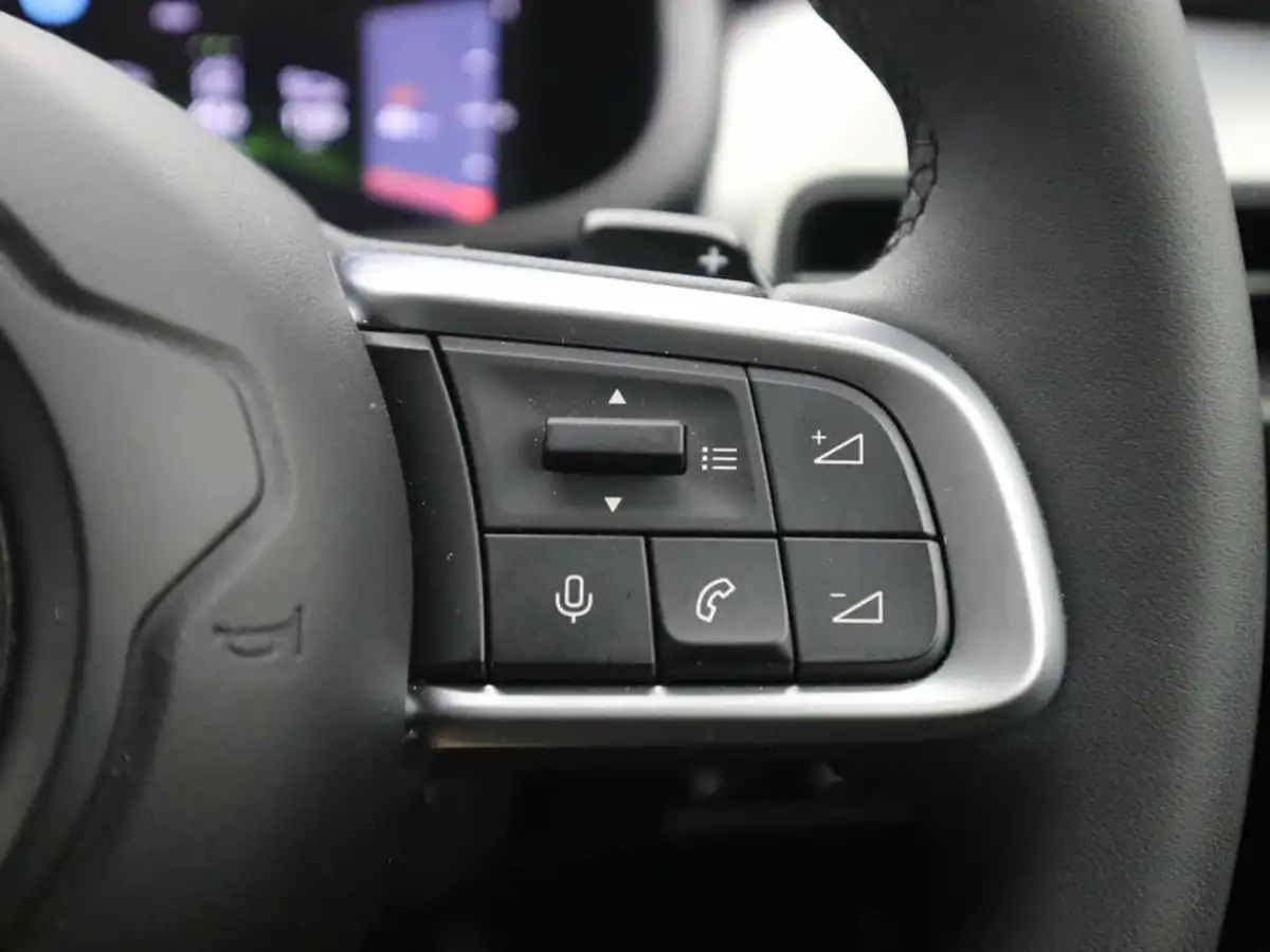 2024-jeep-avenger-12-gse-summit-e-hybrid-48v-auto-big-26