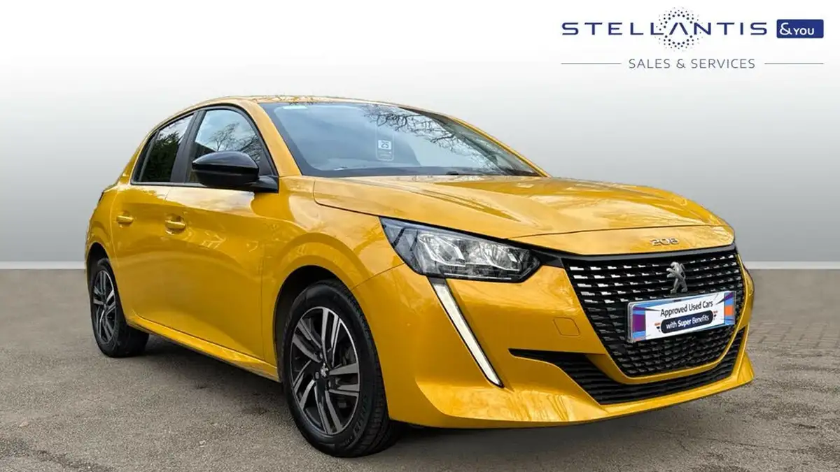 2023-peugeot-208-12-puretech-active-premium-100ps-eat8-big-0