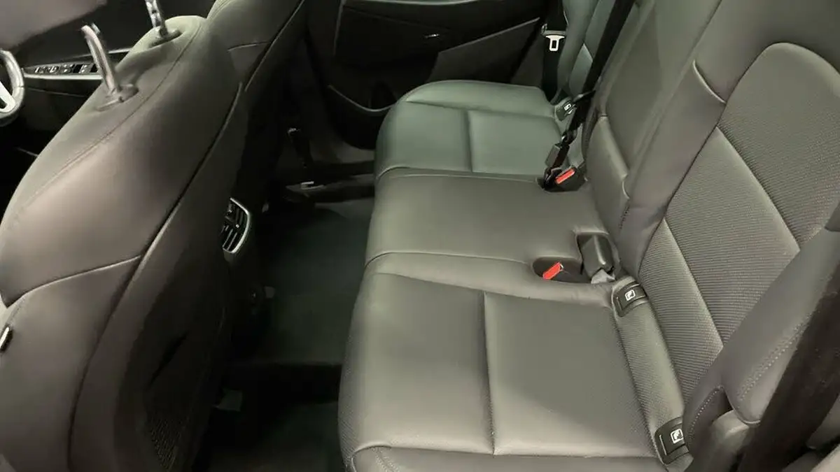 2018-hyundai-tucson-16-t-gdi-premium-se-2wd-big-17