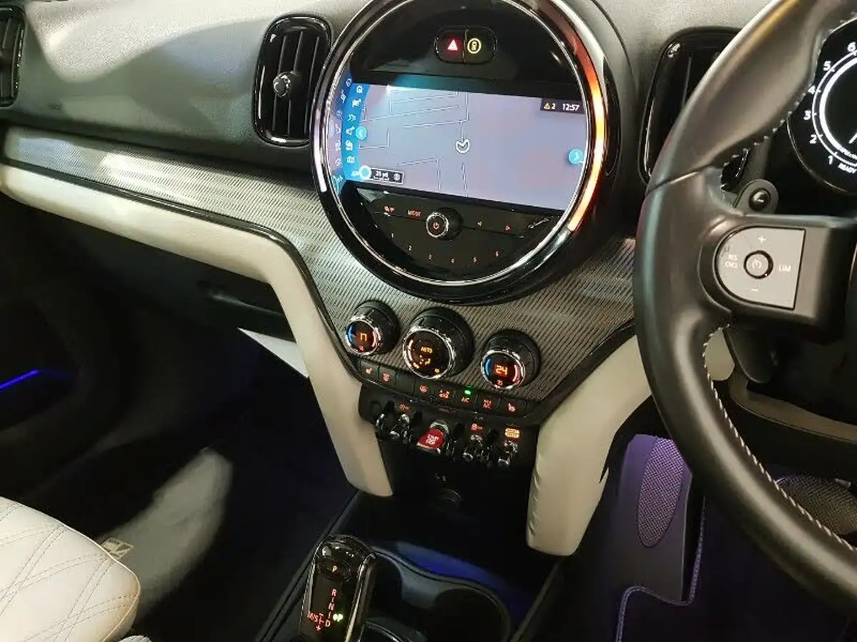 2022-mini-countryman-20-cooper-s-exclusive-auto-big-10