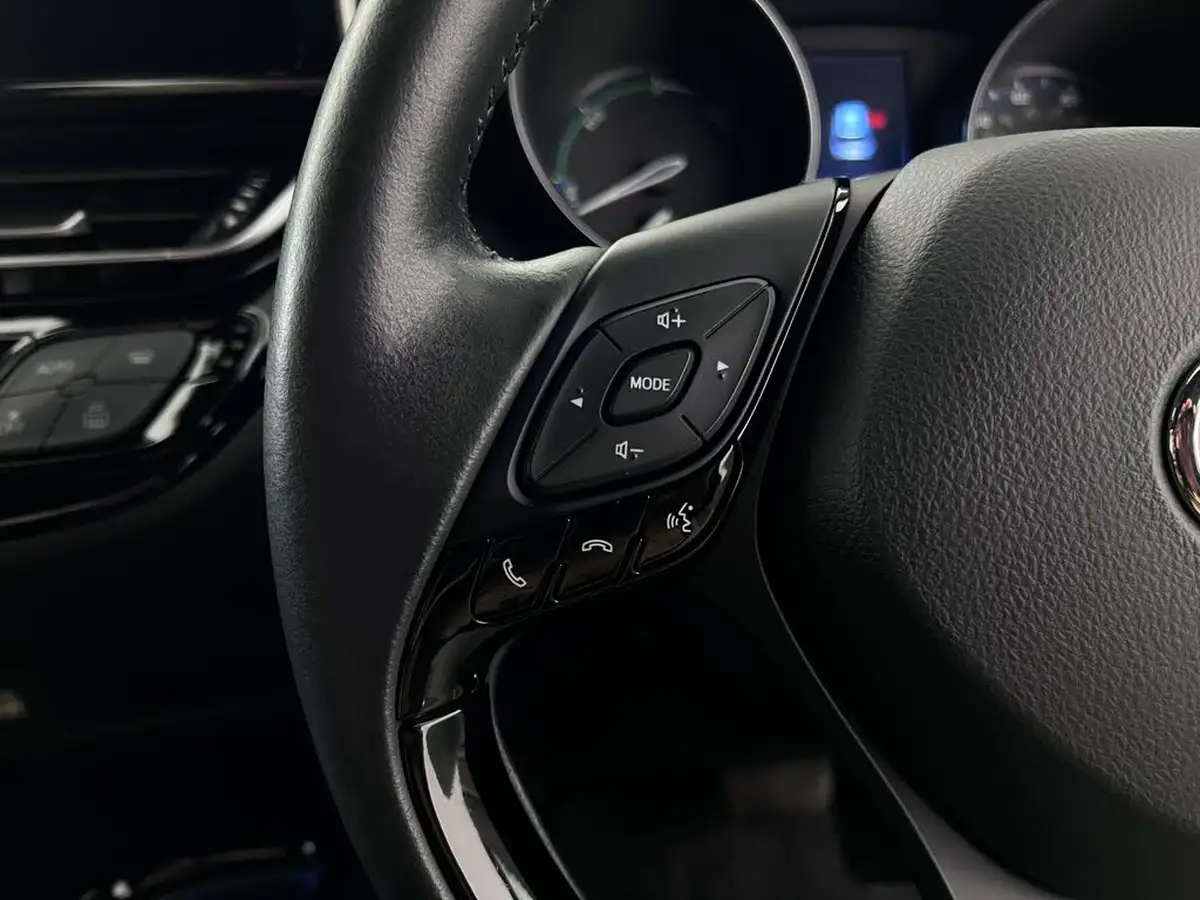2022-toyota-c-hr-18-vvt-i-excel-big-25