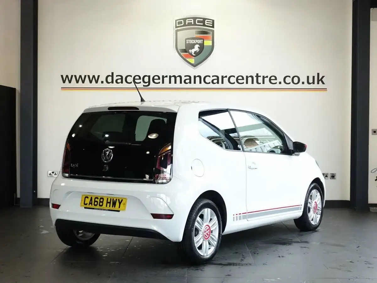 2018-volkswagen-up-10-up-beats-60ps-ss-3d-big-6