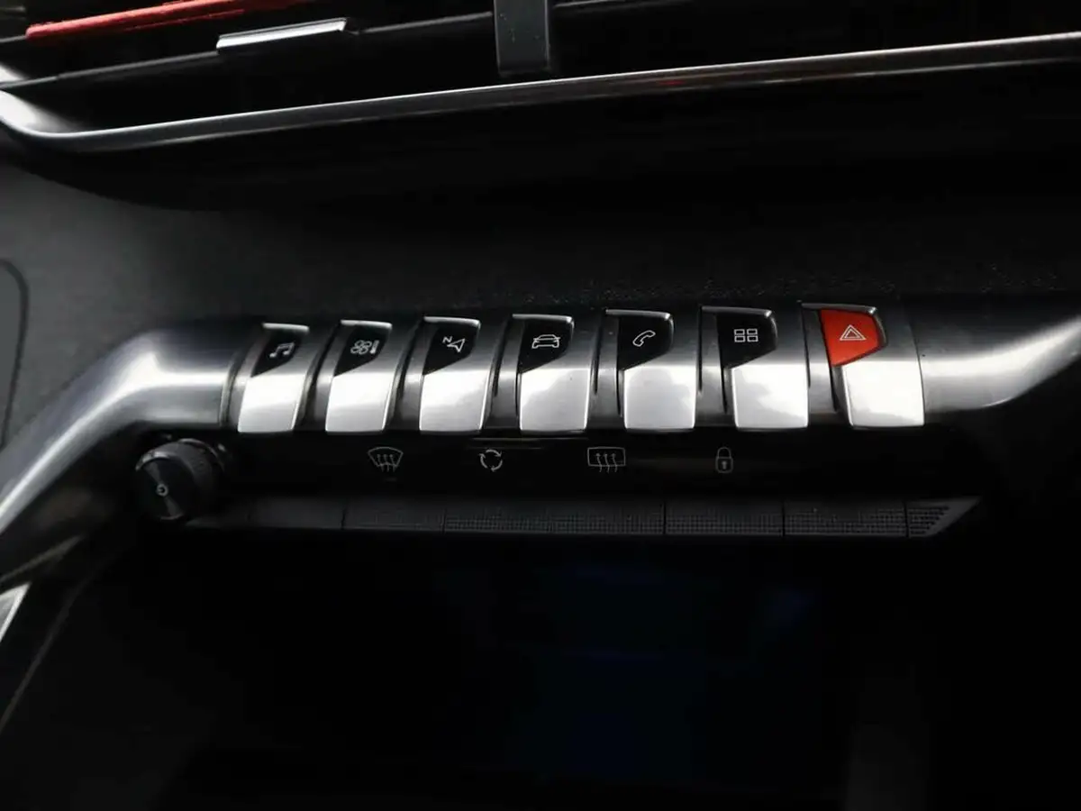 2019-peugeot-3008-suv-15-bluehdi-allure-big-19