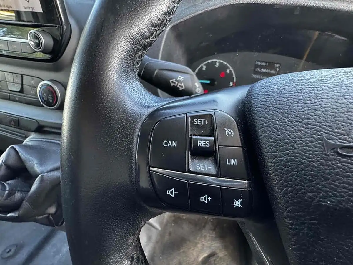 2021-ford-transit-20tdci-350-l2h3-trend-130pseu6dt-panel-van-big-26