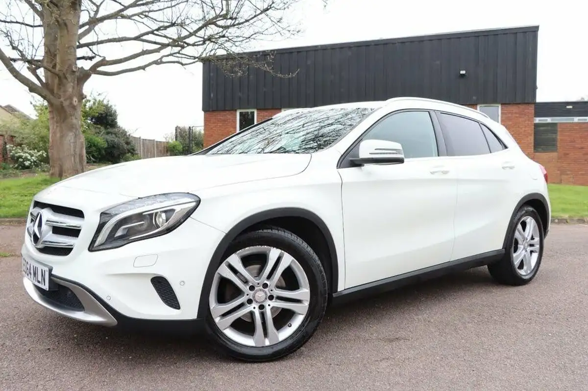 2014-mercedes-benz-gla-class-21cdi-se-premium-170bhp-220-4matic-7g-dct-big-7