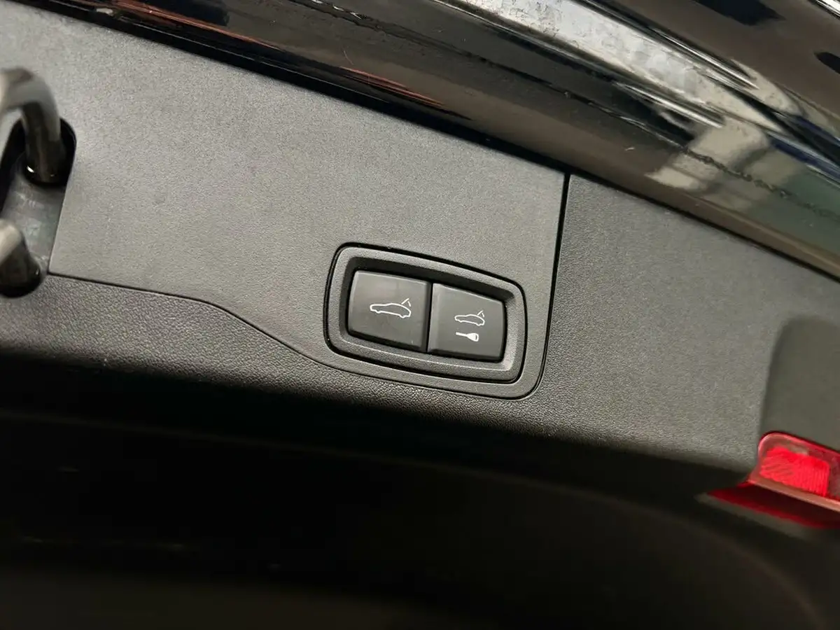 2021-porsche-taycan-e-turbo-s-cross-turismo-big-33