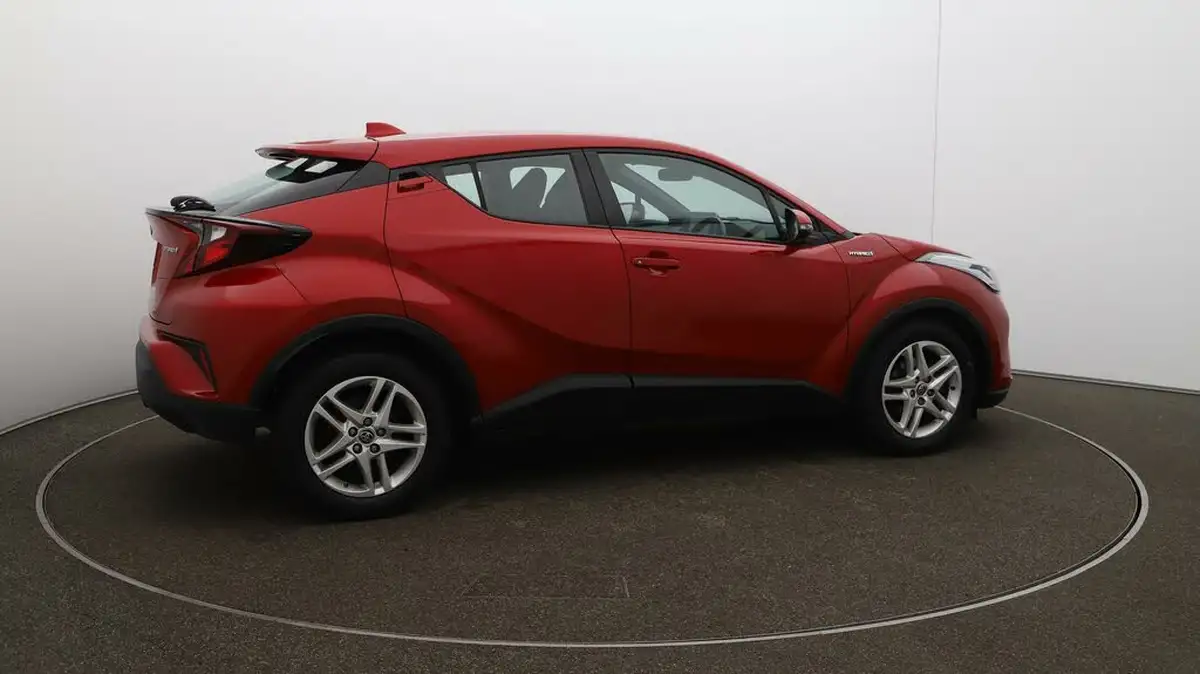2022-toyota-c-hr-18-vvt-i-icon-big-44