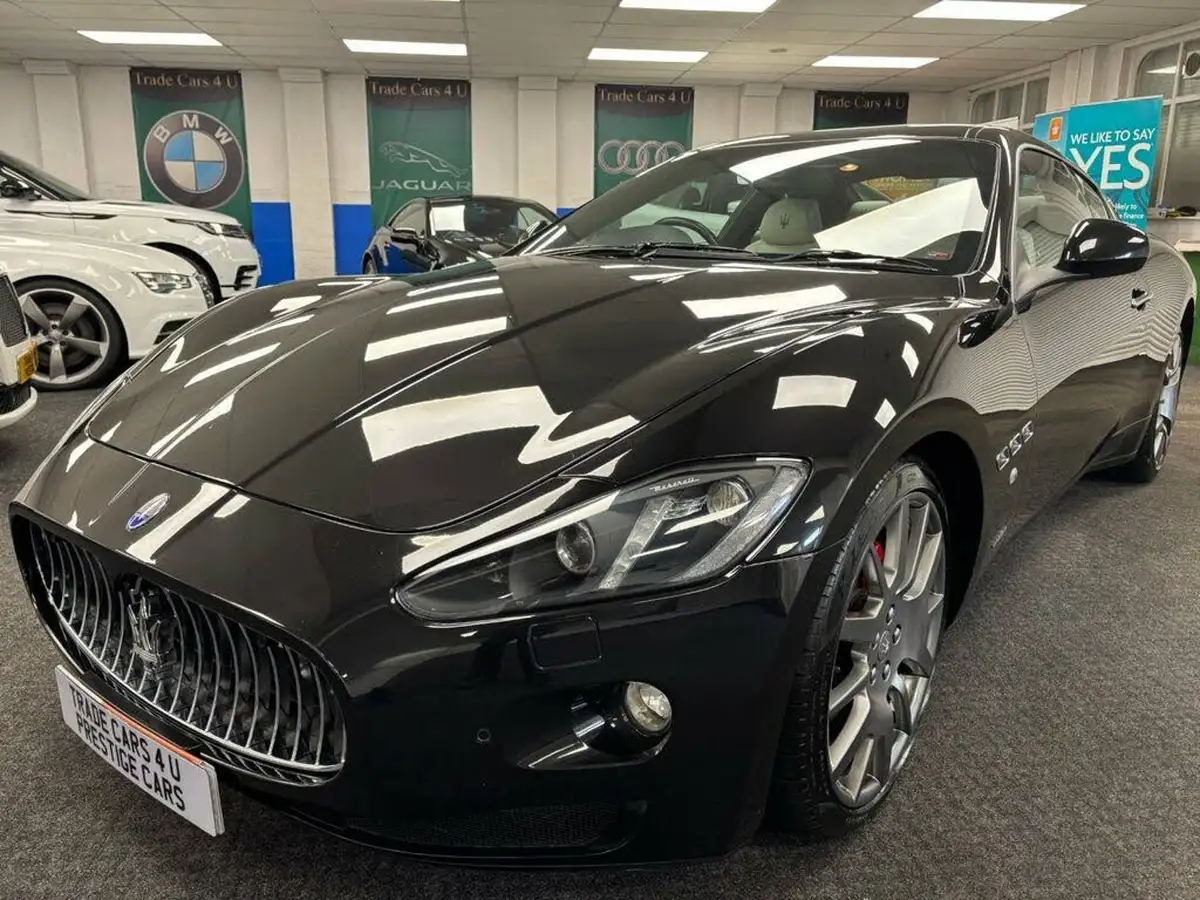 2016-maserati-granturismo-42-big-3