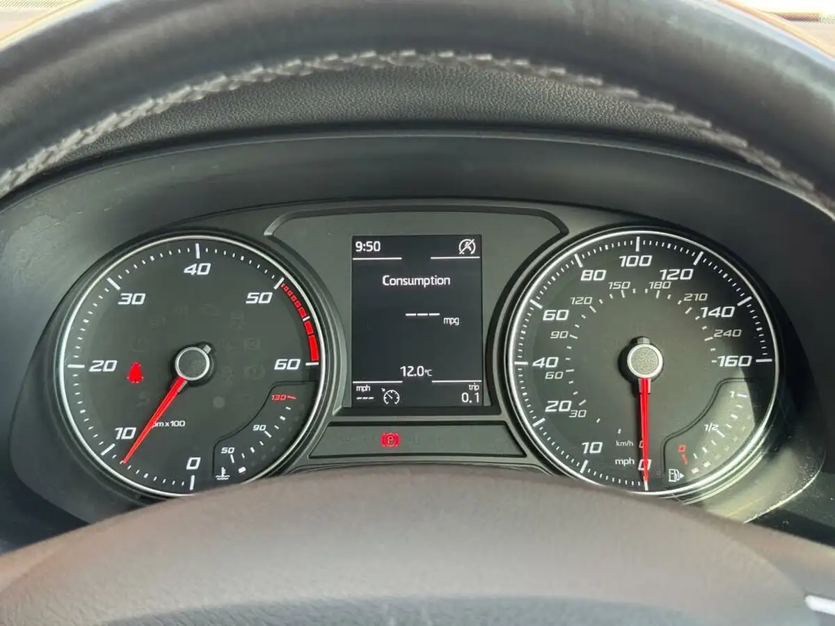 2017-seat-ateca-16tdi-se-big-32