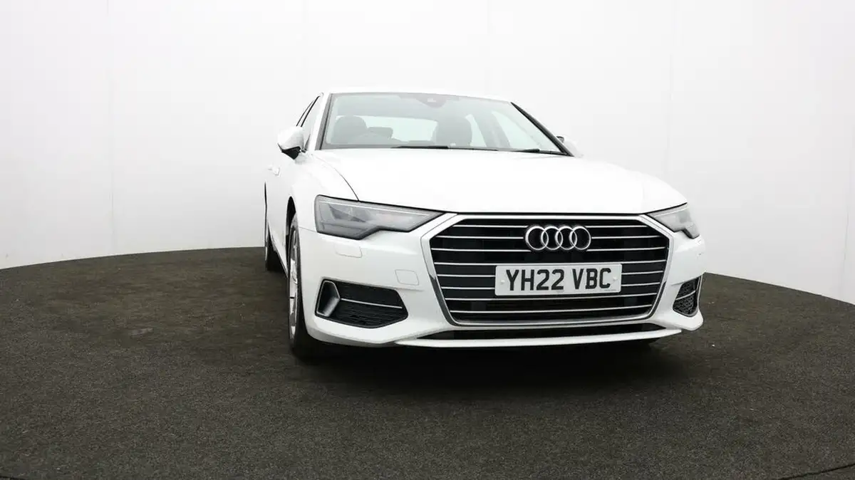 2022-audi-a6-saloon-20-40-tfsi-sport-big-43