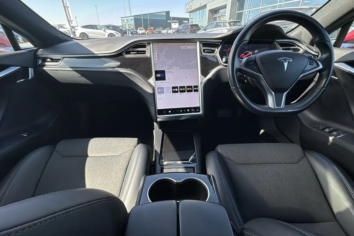2018-tesla-model-s-e-75d-big-7