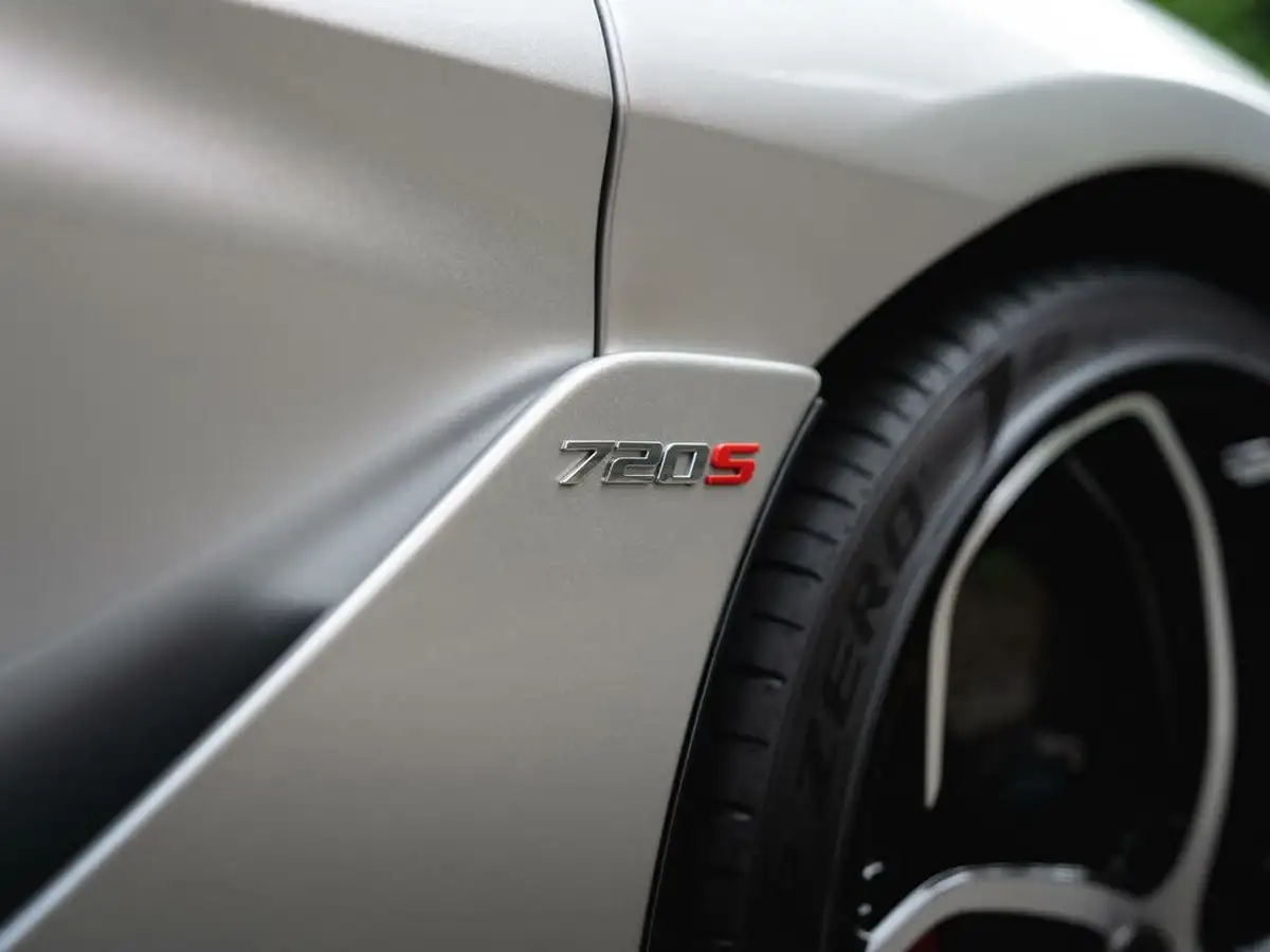 2020-mclaren-720s-40-720bhp-coupe-dct-big-41