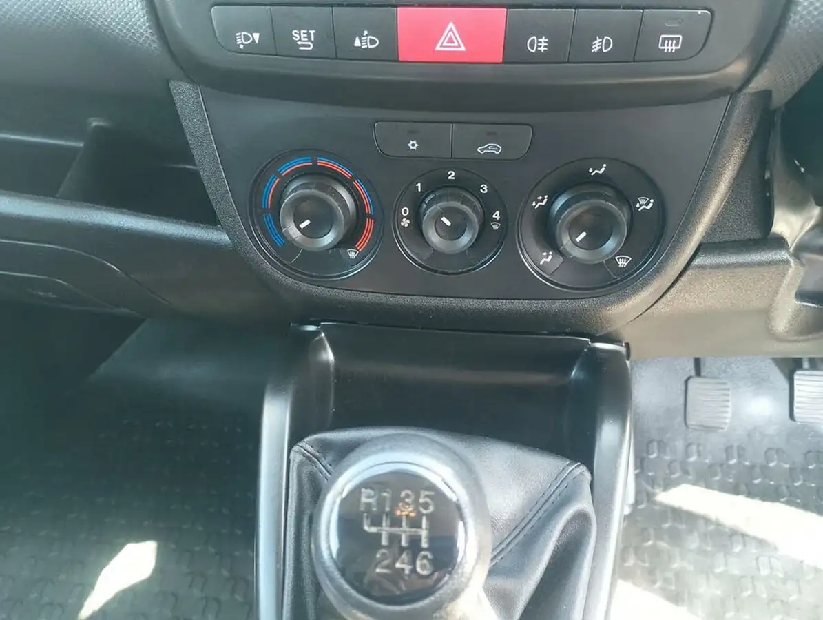 2021-fiat-doblo-cargo-16td-l2h1-maxi-tecnico-105bhpeu6dt-panel-van-big-13