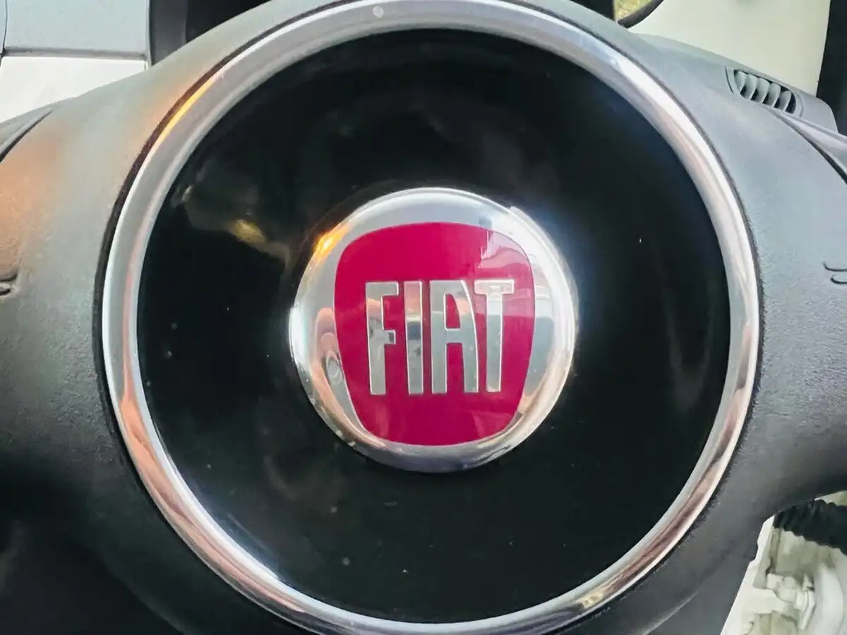 2011-fiat-500-12-pop-69bhp-big-61