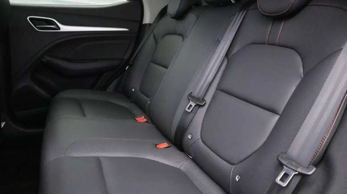 2023-mg-zs-suv-10t-gdi-exclusive-big-8