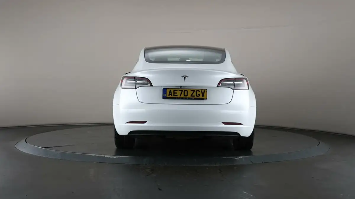 2020-tesla-model-3-e-standard-plus-big-6